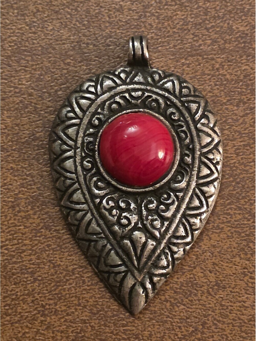 Large Tribal Style Etched Silver Tone Teardrop Pendant with Red Stone Cabochon
